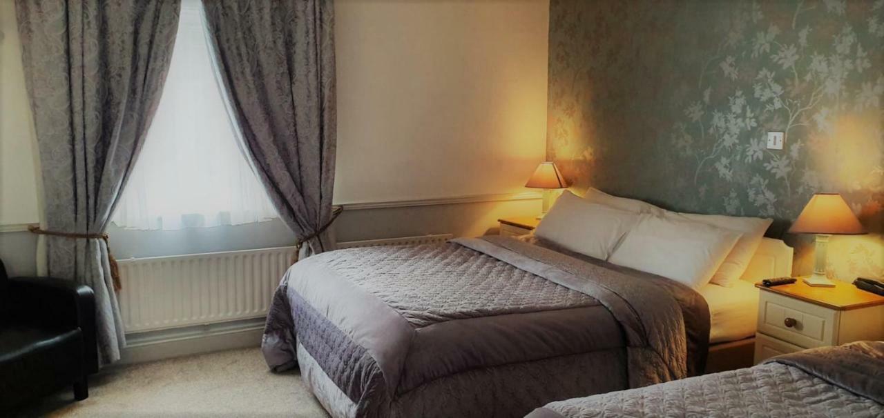 Danagher'S Hotel 콩 외부 사진
