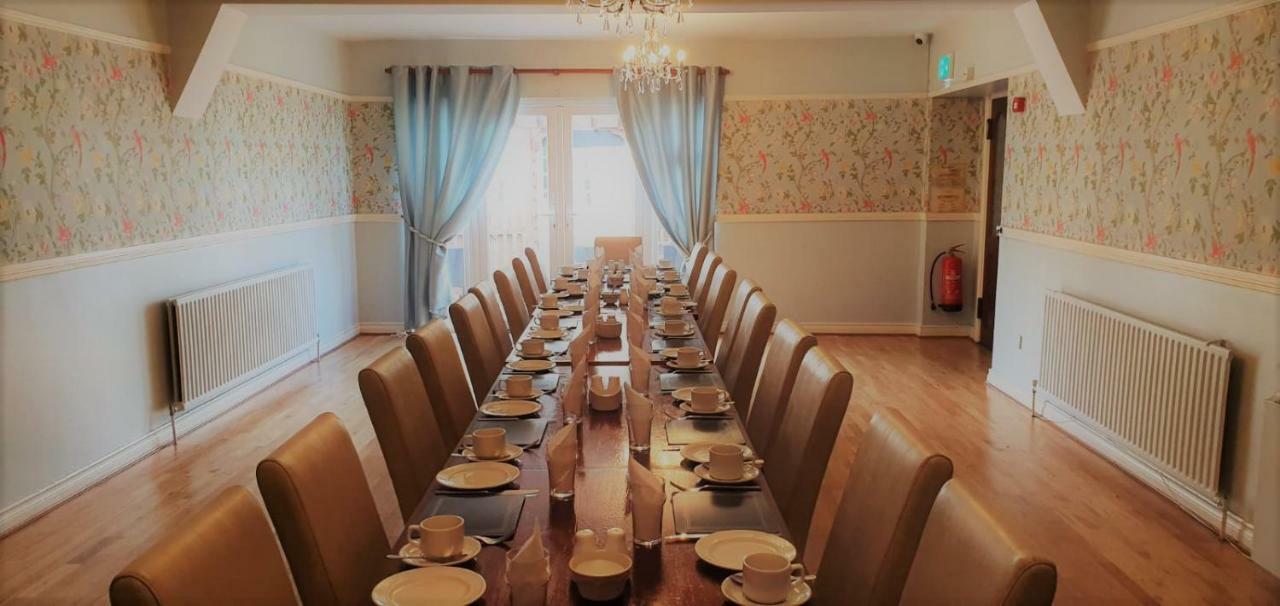 Danagher'S Hotel 콩 외부 사진